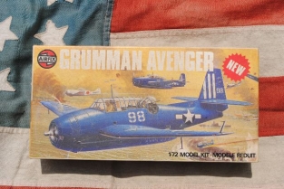 03033-9  Grumman Avenger